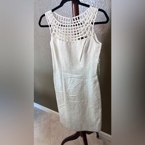 NEW Antonio Melani Women's Ivory White Sleeveless Sheath  Dress size 0